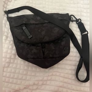 Lululemon All Night Festival Bag 5L